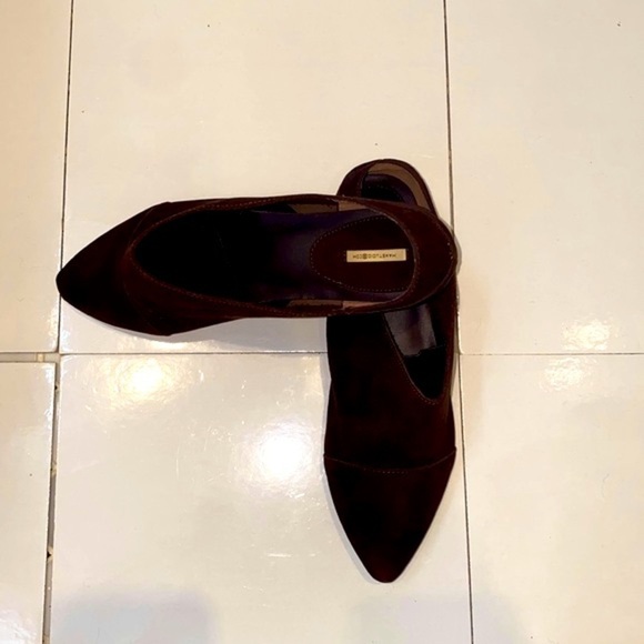 Max Studio Lively 2 dark brown 💯 suede flats. Traction bottom.Size 6.5 NWT/Box - Picture 11 of 11
